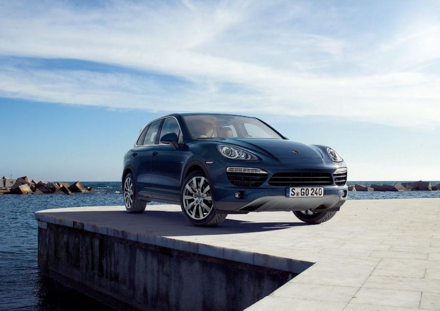  Porsche Cayenne Diesel 2013 года  (фото 37 из 42)